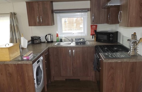 Offenham Cabin | Modern 3 bedroom lodge at Avonvale Holiday Lodges