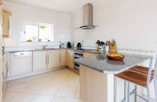 Budens Villa | Modern 3 bed villa with private pool.