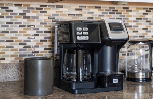 Huntcliff House | Modern 3BA w/Stunning Amenities