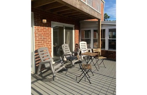 Kingman Park House | Modern 3BD 2.5 BTH in a Quiet Classic Neighborhood