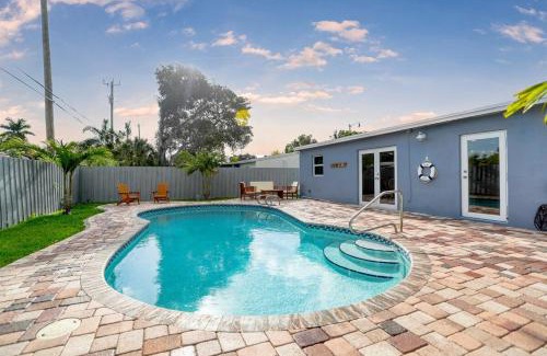 Pompano Beach Villa | Modern 3BR Beach House With Private Pool and BBQ