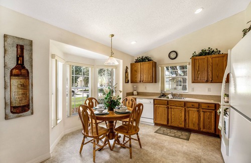 Orange Tree House | Modern 4 bed home with own private pool close to Disney