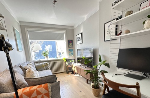 Vesturbær House | Modern 4 bedroom house in Reykjavik, Superb Location !