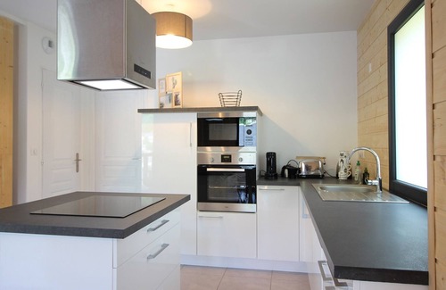 Mont-Dore Ski Chalet | Modern 92m² chalet with garage, chargers, Wi-Fi, close to center