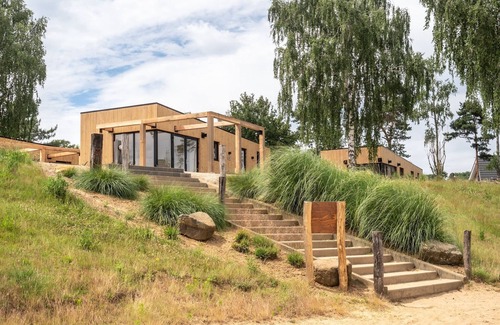 Leuken House | Modern air-conditioned chalet in a holiday park