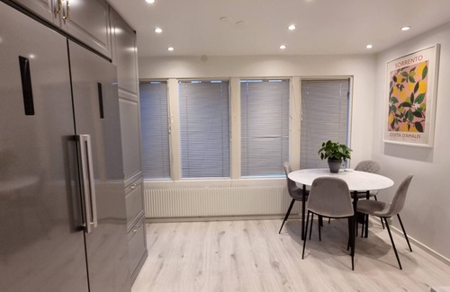 Vasteras Villa | Modern and complete accommodation