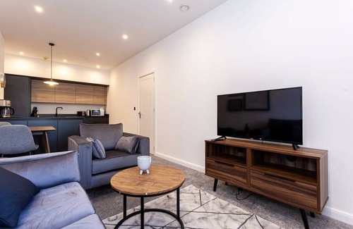 Bolton Apartment | Modern and Cosy 1 Bedroom Apartment in Bolton