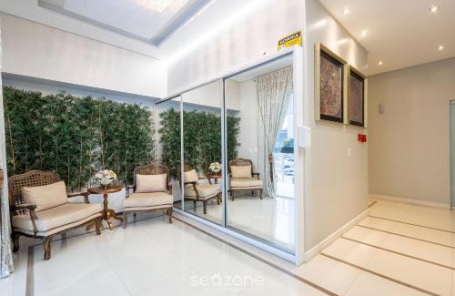 Andorinha Apartment | Modern and Exclusive Apartments in Meia Praia, 450m from the Beach - EST