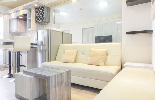 Pluit Apartment | Modern And Large 2Br Green Bay Pluit Apartment Facing Spectacular Sea View