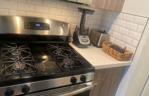 Atwater Village Apartment | Modern and Lavish apartment