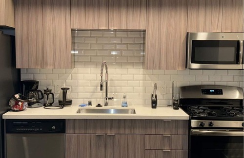 Atwater Village Apartment | Modern and Lavish apartment