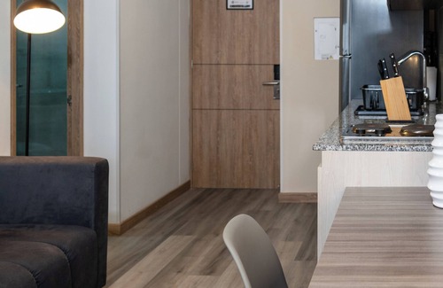 Chico Reservado Apartment | Modern and Luxury Loft close 93 Park/Virrey Park