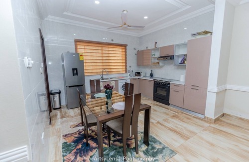 Teshie Apartment | Modern and Spacious 2 Bdrm Serviced Apt w/Patio - Approx. 15 mins from Airport