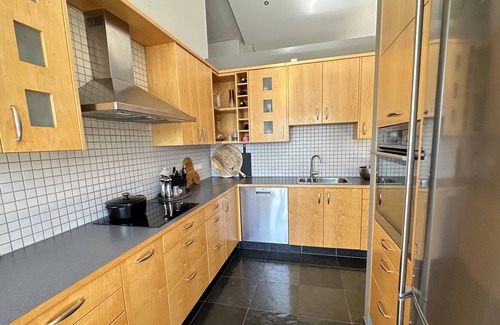 Laugardalur House | Modern and spacious 4br house in Reykjavik, with Hot Tub.