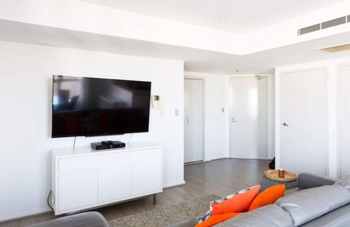 Waterloo Apartment | Modern and stylish 1 bedroom