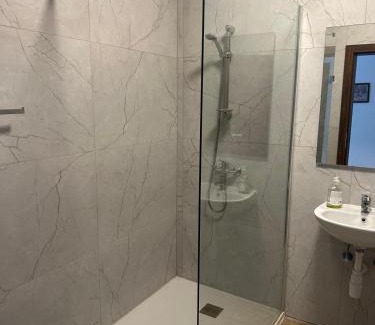 Msida Apartment | Modern and Stylish 3-Bedroom Flat in L-Imsida A4