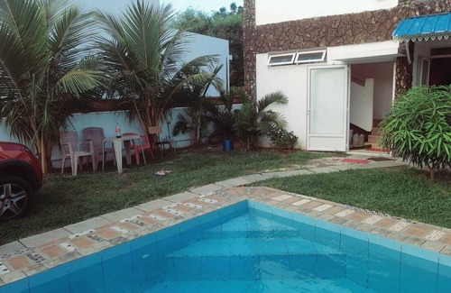 Pointe aux Biches Apartment | Modern apartment with common pool near sandy beach