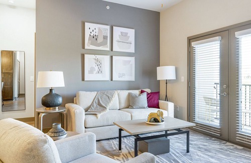 Thompson's Station Apartment | Modern Apartment in Prime Location (ID9024X45)