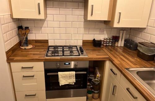 Old St Mellons Apartment | Modern apartment Cardiff Gate