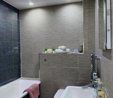 Faraday Apartment | Modern Apartment Central London
