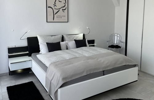 Balingen Apartment | Modern apartment/holiday apartment near the city for 2 pers.