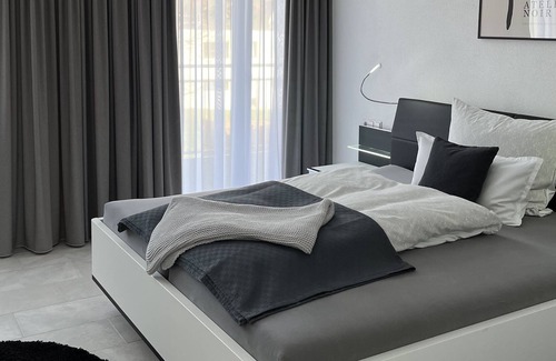Balingen Apartment | Modern apartment/holiday apartment near the city for 2 pers.