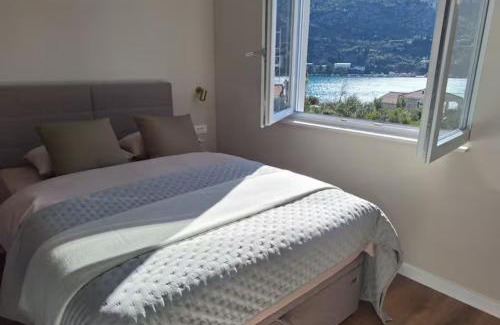 Mokosica Apartment | Modern Apartment Hortenzia