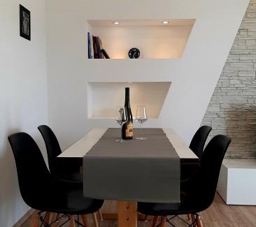 Rab Town Apartment | Modern apartment with seaview