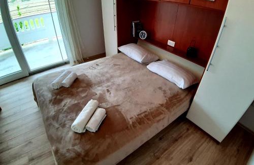 Rab Town Apartment | Modern apartment with seaview