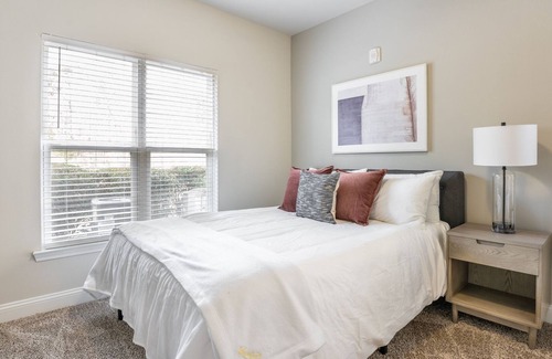 Johns Island Apartment | Modern Apartment in Prime Location (ID4762X5)