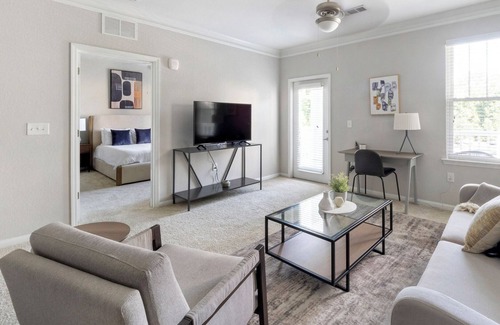 Johns Island Apartment | Modern Apartment in Prime Location (ID9575X97)