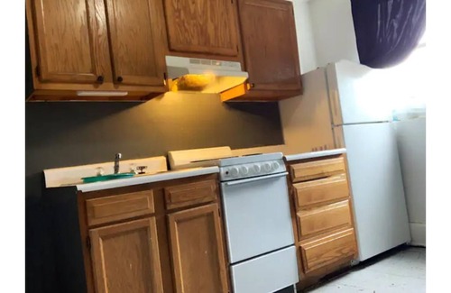 Mount Vernon Apartment | Modern Apartment in downtown historic building