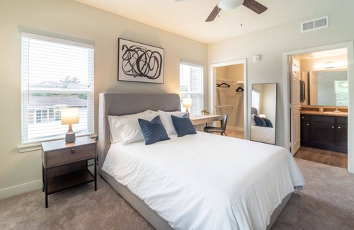 Powdersville Apartment | Modern Apartment in Prime Location (ID7896X37)