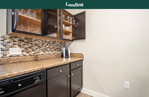 Powdersville Apartment | Modern Apartment in Prime Location (ID8624X16)
