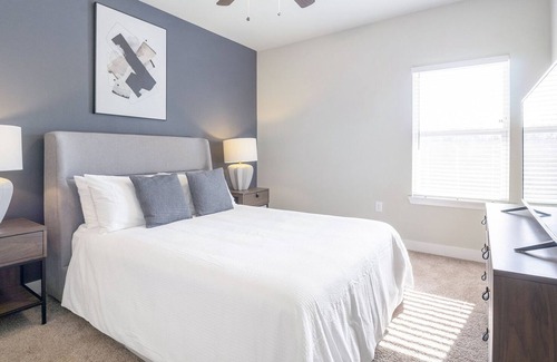 Powdersville Apartment | Modern Apartment in Prime Location (ID9141X74)