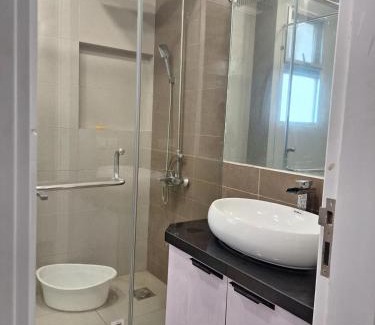 Karachi Apartment | Modern Apartment in a High Rise in Karachi - Centrally located