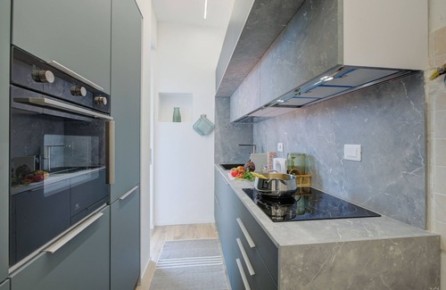 Arona Apartment | Modern Apartment in Arona
