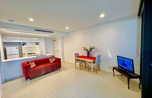 Newstead Apartment | Modern apartment in Brisbane