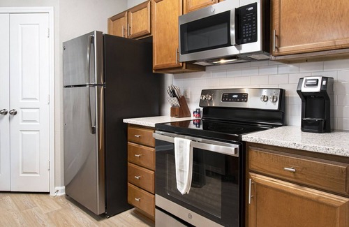 Mint Hill Apartment | Modern Apartment in Prime Location (ID8243X3)