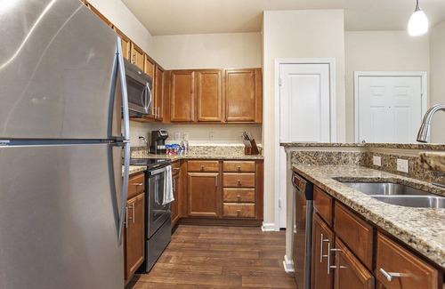 Mint Hill Apartment | Modern Apartment in Prime Location (ID8995X37)