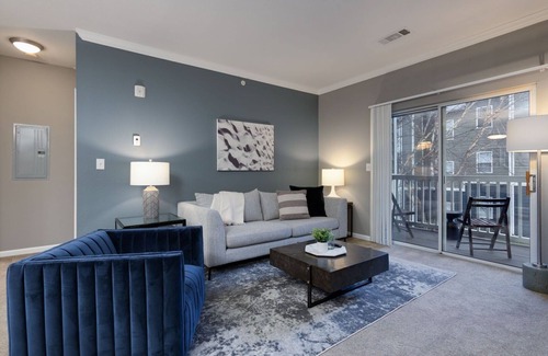 Mount Juliet Apartment | Modern Apartment in Prime Location (ID4329)