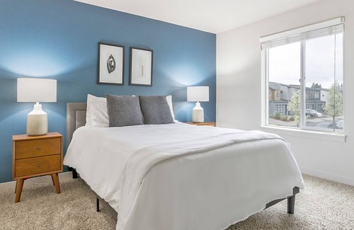 Vancouver Apartment | Modern Apartment in Prime Location (ID4517)