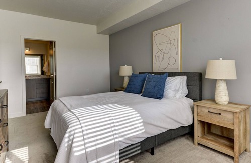 Herriman Apartment | Modern Apartment in Prime Location (ID6610)