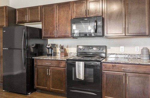 Fishers Apartment | Modern Apartment in Prime Location (ID1196X495)