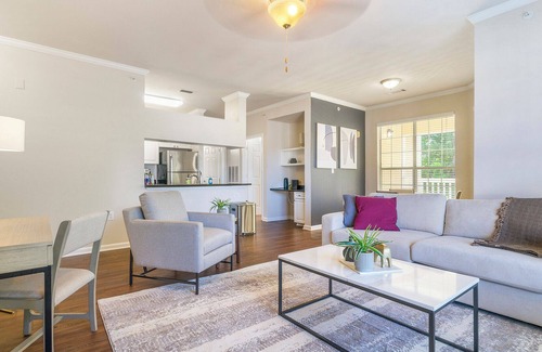 Southwest Raleigh Apartment | Modern Apartment in Prime Location (ID8578X29)