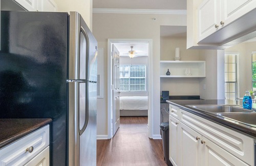 Southwest Raleigh Apartment | Modern Apartment in Prime Location (ID8578X29)