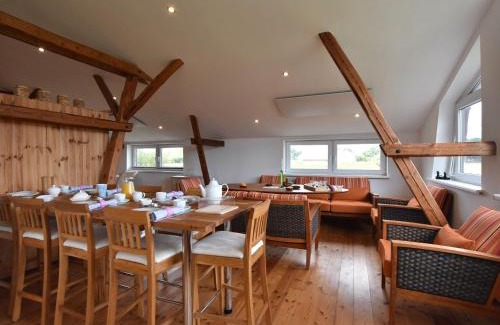Hasselberg Apartment | Modern Apartment in Pugholz with Terrace