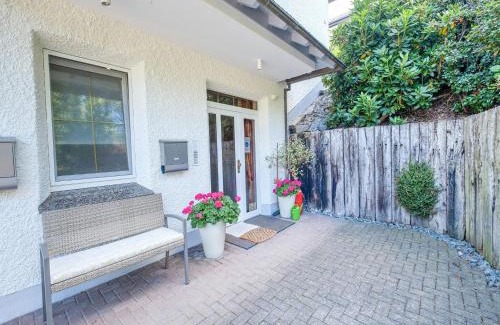 Schwalefeld Apartment | Modern Apartment in Schwalefeld with Garden