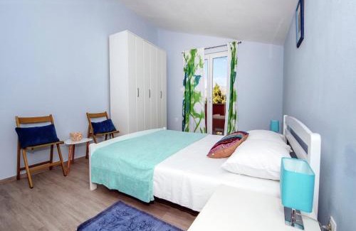 Starigrad Apartment | Modern Apartment in Starigrad Paklenica with Barbecue