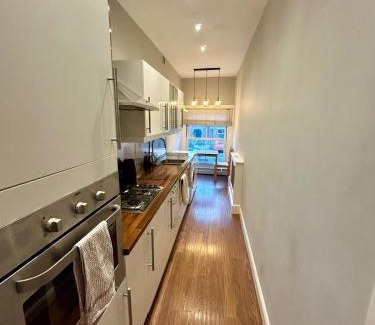 Guildford Apartment | Modern Apartment in the heart of Guildford